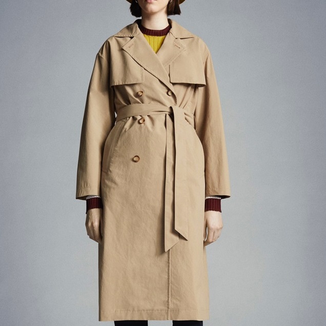 モンクレールレディースベージュコートo110