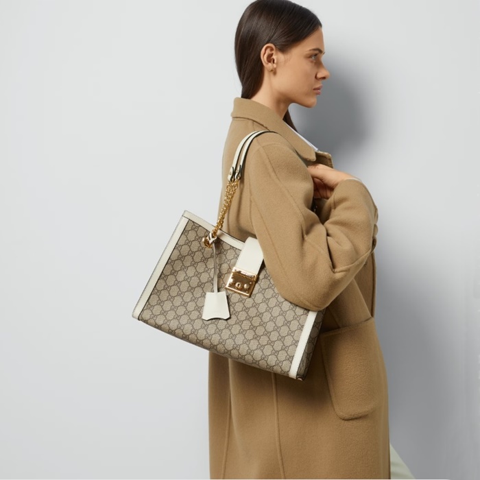 グッチレディースホワイトショルダーバッグu478