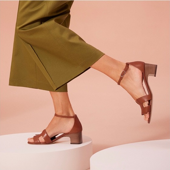 エルメスレディースキャメルサントリーニe134