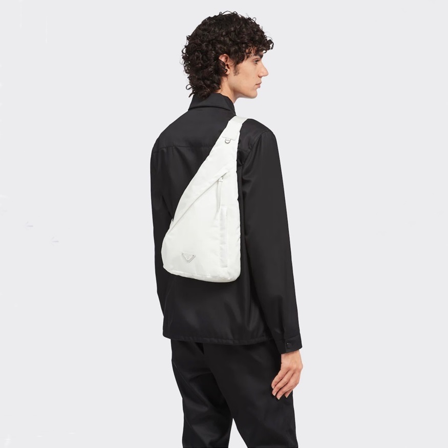 プラダメンズホワイトクロスバッグr290