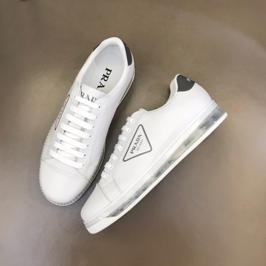 プラダメンズグレースニーカーr388