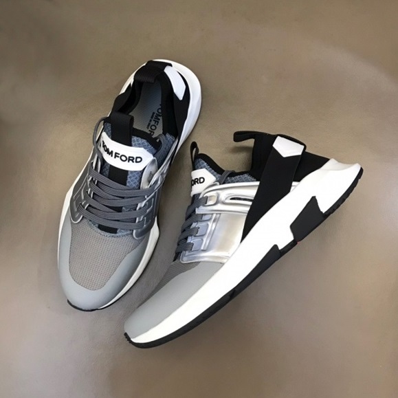 トムフォードメンズカジュアルグレースニーカーf47
