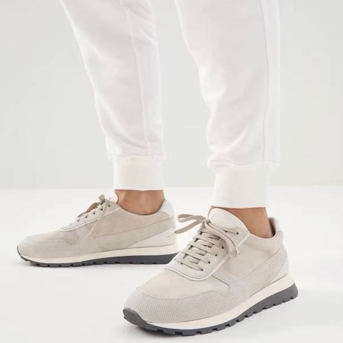 ブルネロクチネリメンズグレースニーカーu47