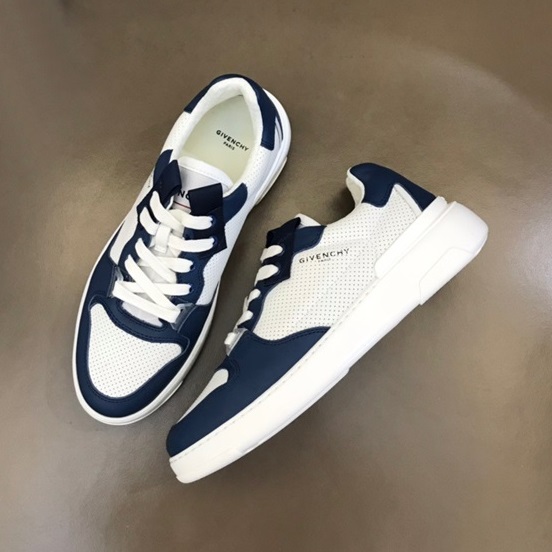 ジバンシィメンズネイビースニーカーi226