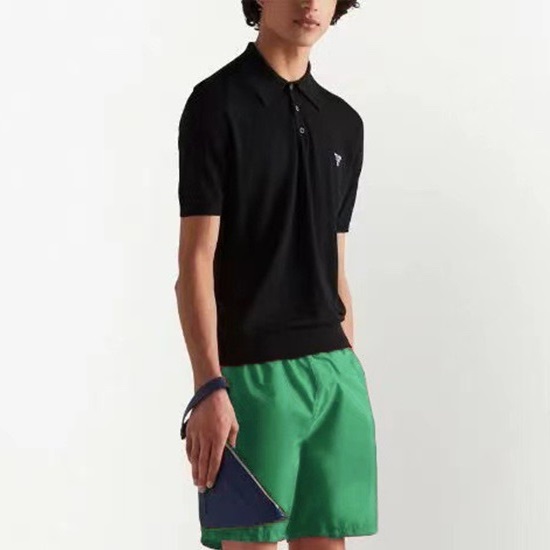 プラダメンズモダングリーンショートパンツr408