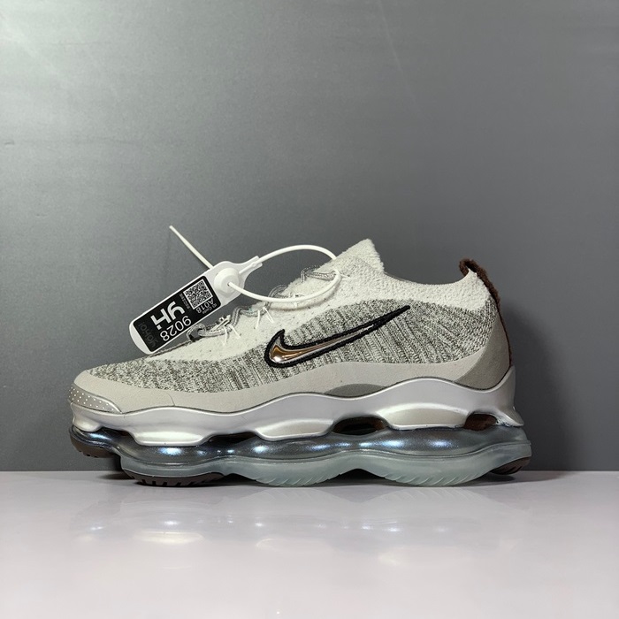 ナイキユニセックスグレースニーカーk162