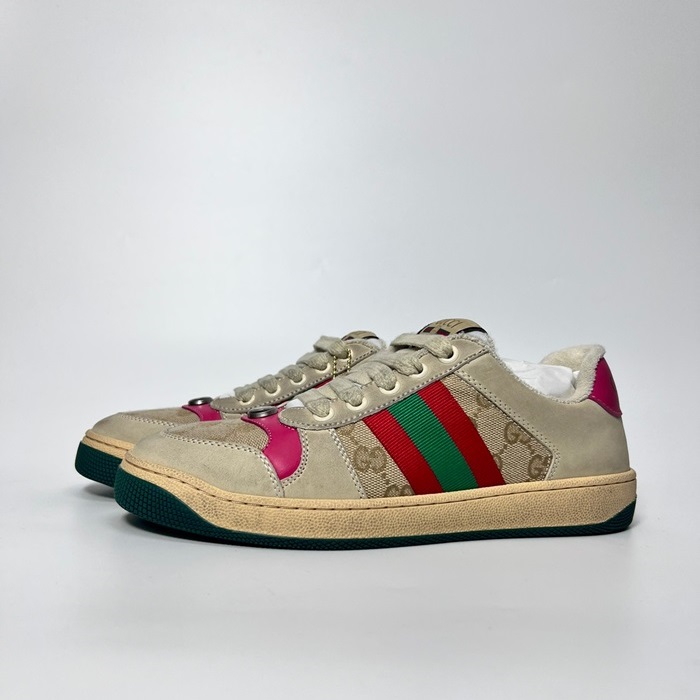グッチユニセックスレッドスニーカーu633