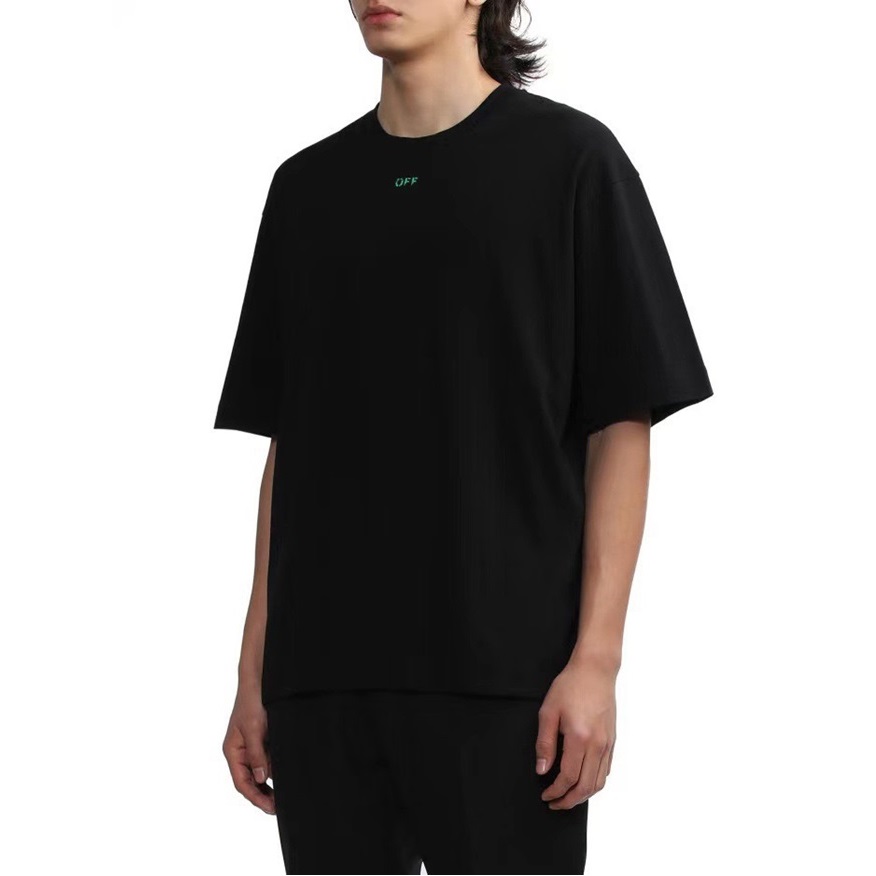 ヴェトモンユニセックストレンディブラック半袖Tシャツt339