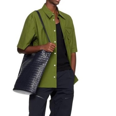 ボッテガヴェネタメンズグリーン半袖シャツv69