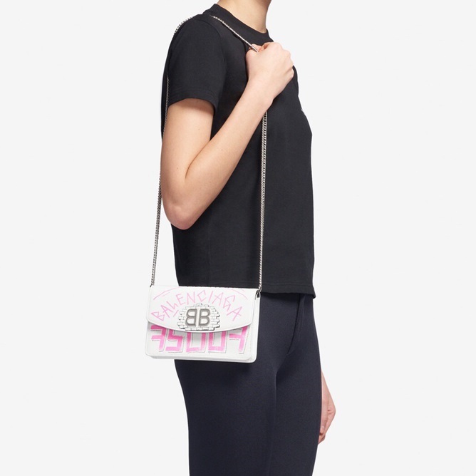 バレンシアガレディースホワイトショルダーバッグa398