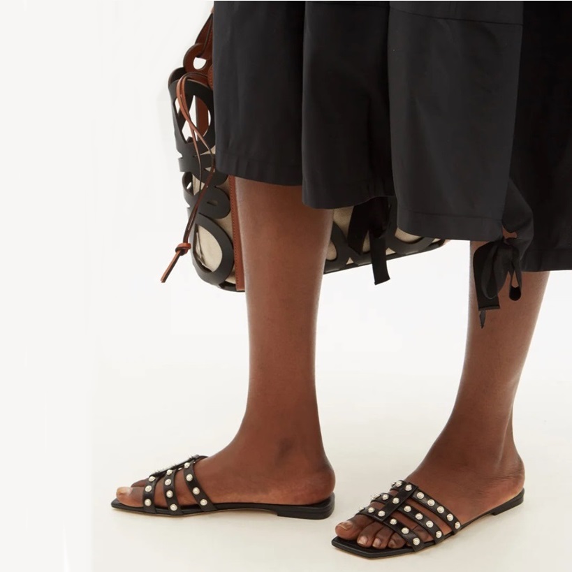 ジミーチューレディースブラックスリッパi05