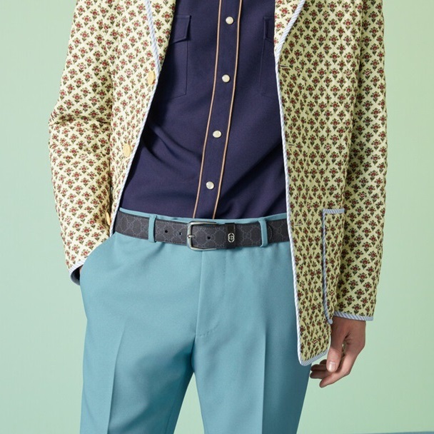 グッチメンズモダンブラックベルトu702