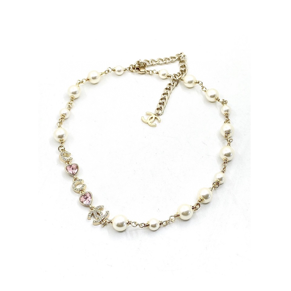 シャネルレディースイニシャルネックレスc11