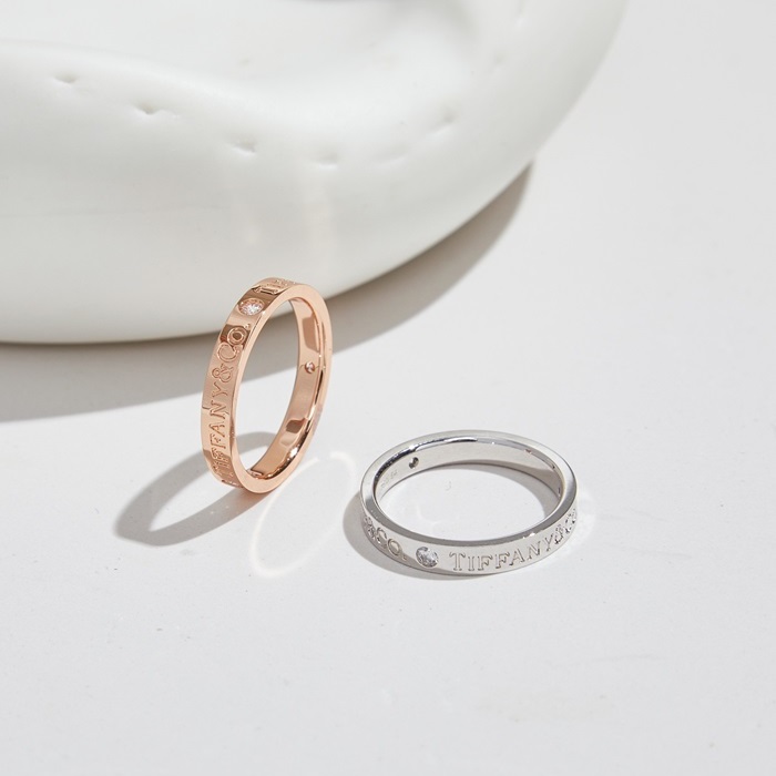 ティファニーレディースホワイトゴールドリングc149