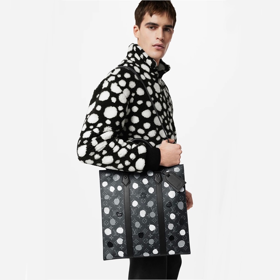 ルイヴィトンメンズブラックサックプラv1309