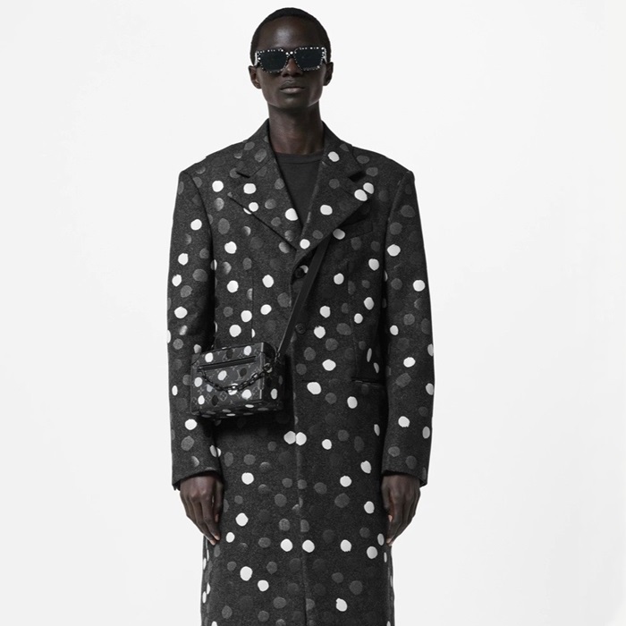 ルイヴィトンメンズブラックミニトランクv1310