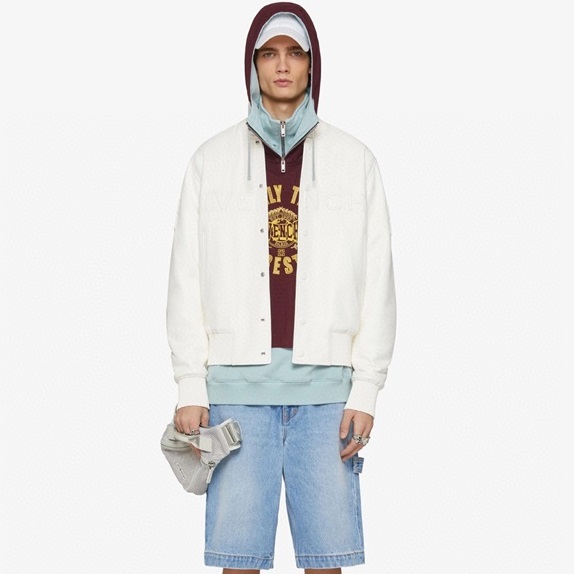 ジバンシィメンズカジュアルブルーショートパンツi304