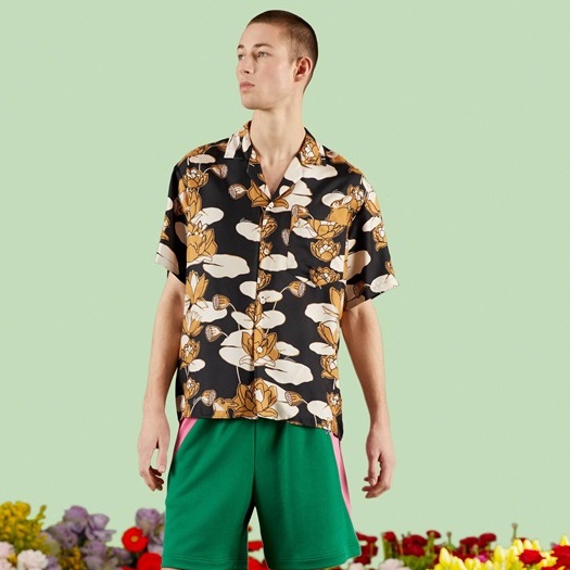 グッチメンズトレンディブラック半袖シャツu825