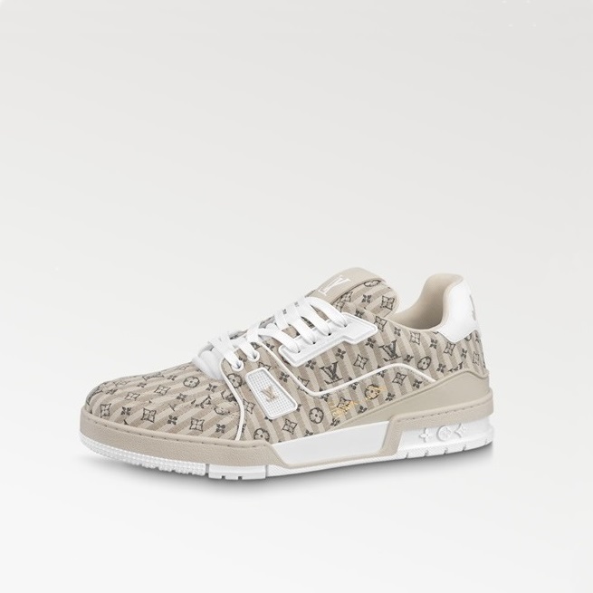 ルイヴィトンメンズベージュスニーカーv1540