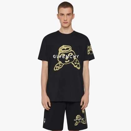 ジバンシィメンズカジュアルブラックショートパンツi318