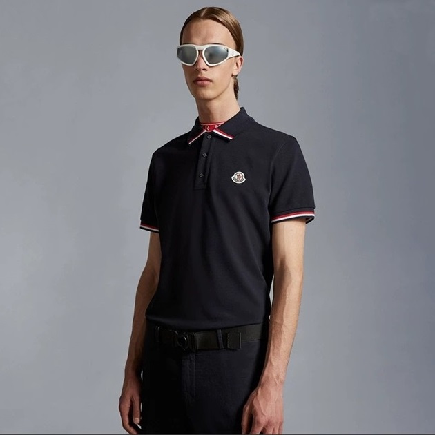モンクレールメンズブラックポロ半袖Tシャツo148