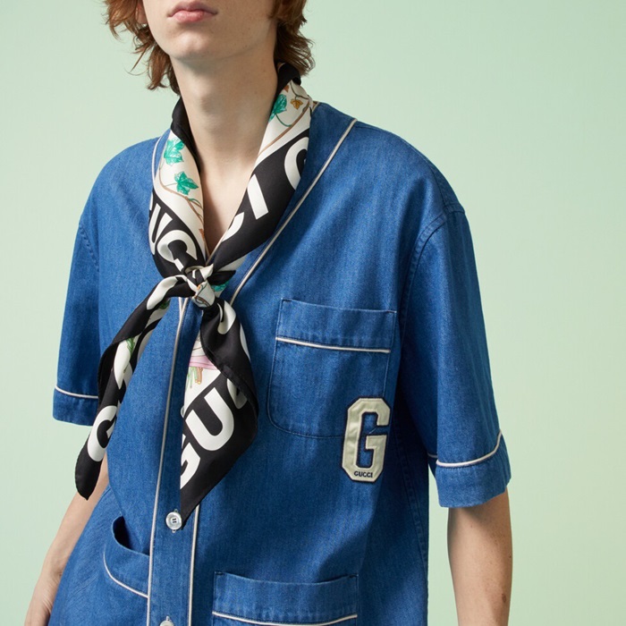 グッチメンズブルーネック半袖Tシャツu886