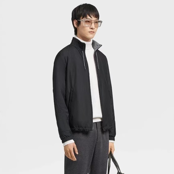 エルメネジルドゼニアメンズブラック両面ジャケットe102