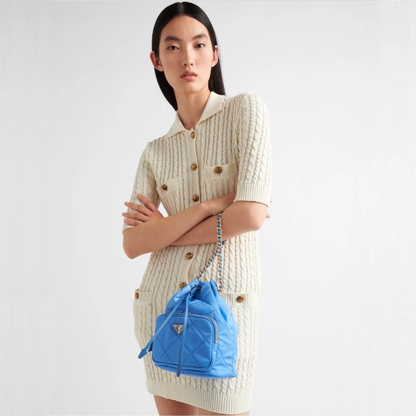 プラダレディースブルーバケットバッグr651