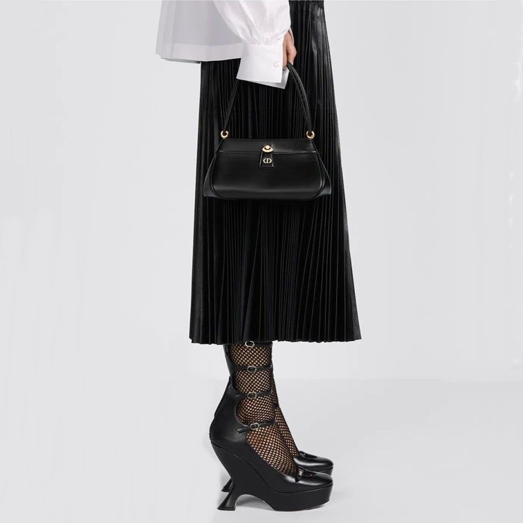 ディオールレディースブラックキーバッグr597