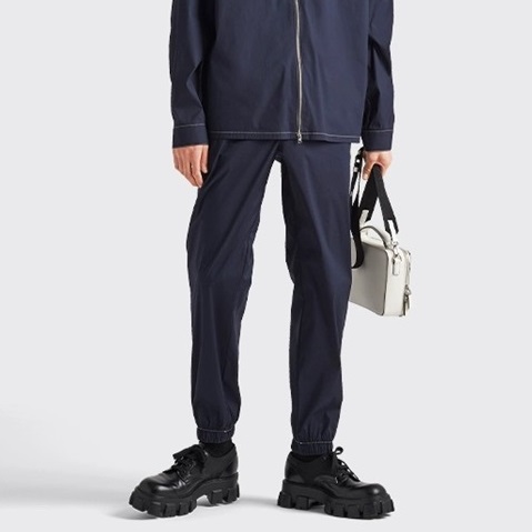 プラダメンズカジュアルネイビーパンツr670