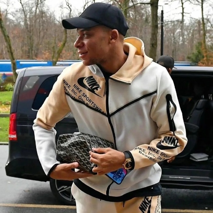 ゴヤールメンズブラックハンドバッグo03