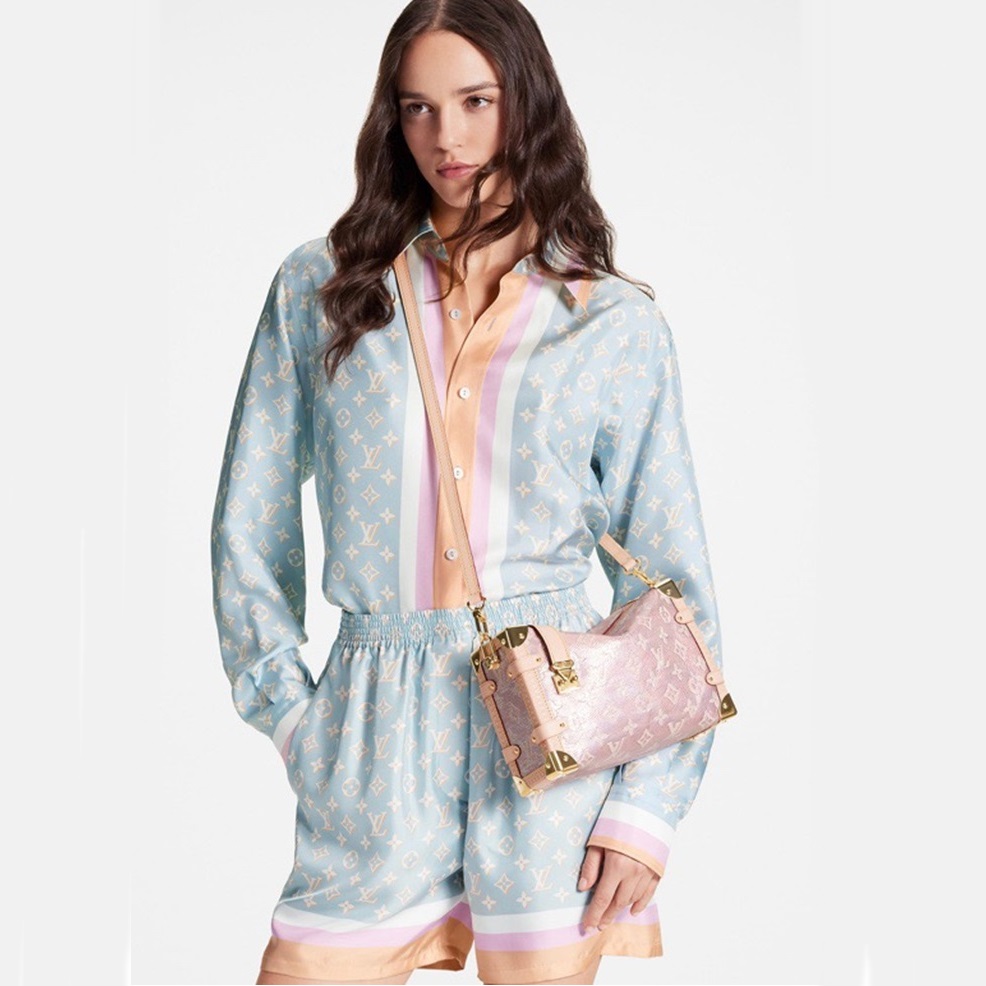 ルイヴィトンレディースピンクカメラバッグv1717