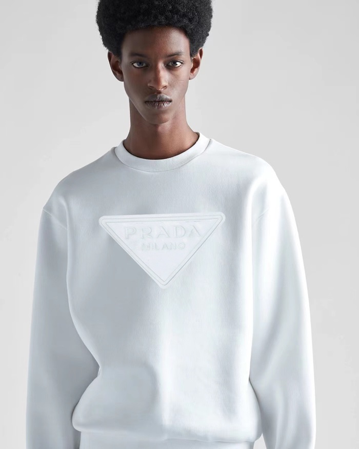 プラダメンズクルーネックホワイトスウェットシャツr692