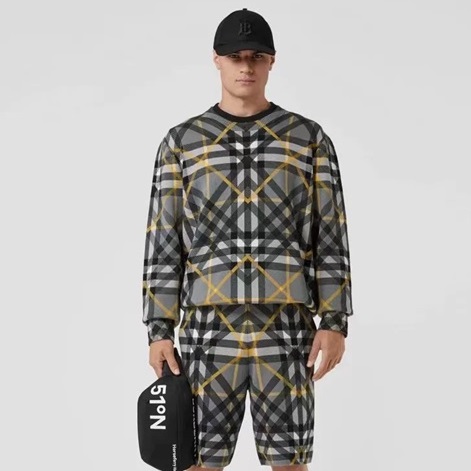 バーバリーメンズグレーショートパンツu260