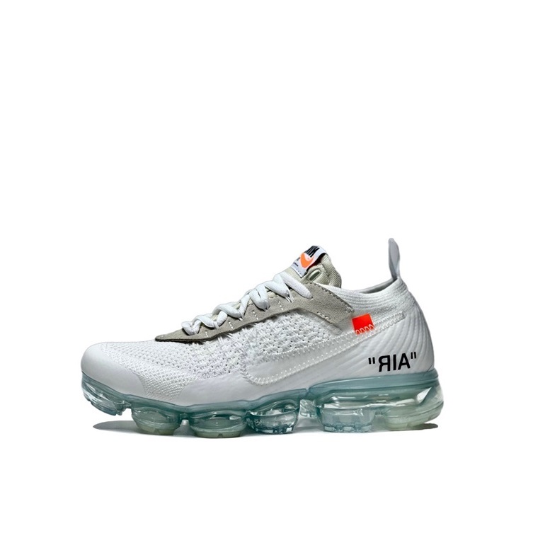 ナイキユニセックスホワイトk180