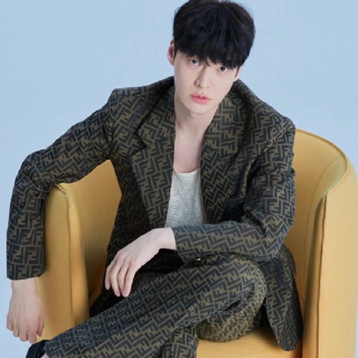 ェンディメンズカーキパンツe499