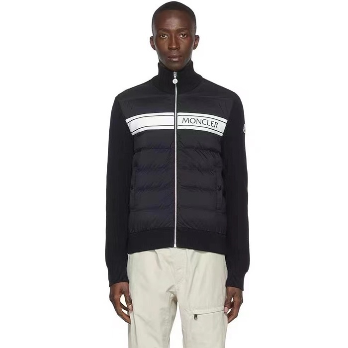 モンクレールメンズブラックダウンジャケットo170