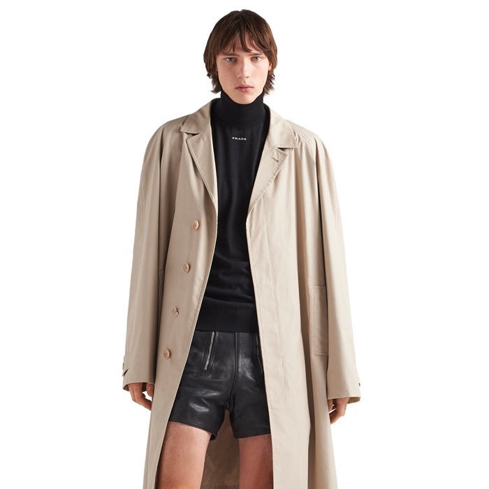 プラダメンズタートルネックブラックニットr728