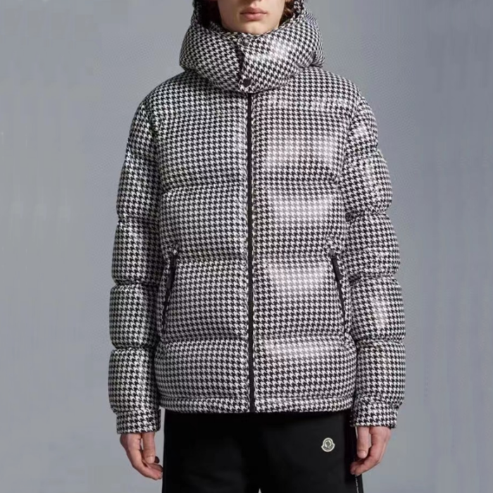 モンクレールメンズブラックダウンパディングo178