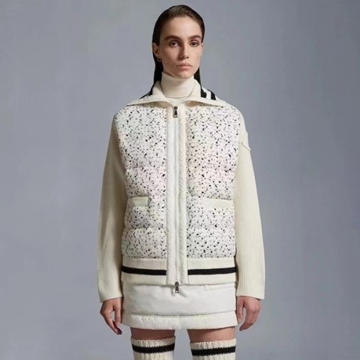 モンクレールレディースホワイトダウンジャケットo188