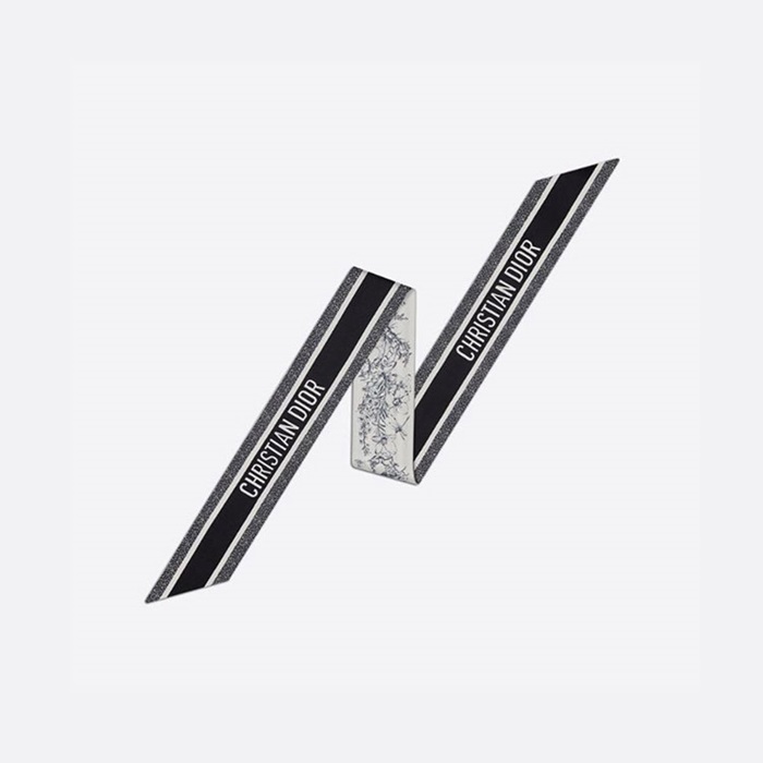 ディオールレディースホワイトフラワーニットc319