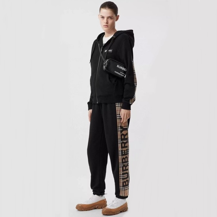 バーバリーユニセックスカジュアルブラックトレーニングふくu321