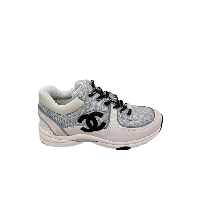 シャネルレディーステニススニーカーh561