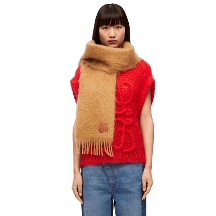 ロエベレディースベーシックマフラーc805