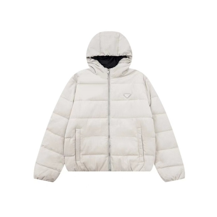プラダメンズホワイトダウンジャケットr775