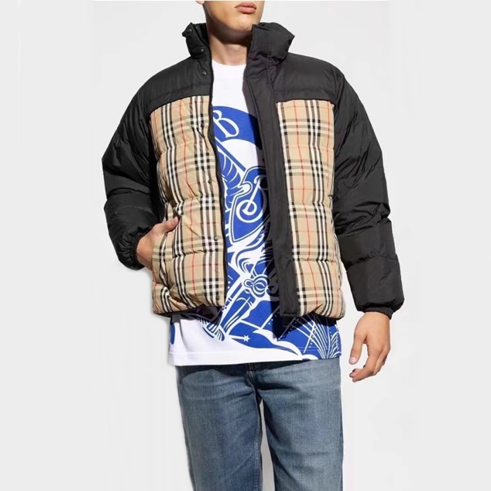 バーバリーメンズブラックダウン両面パディングu312