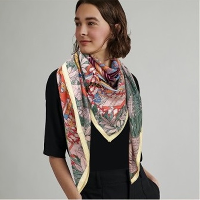 エルメスレディースグリーン両面ニットe472