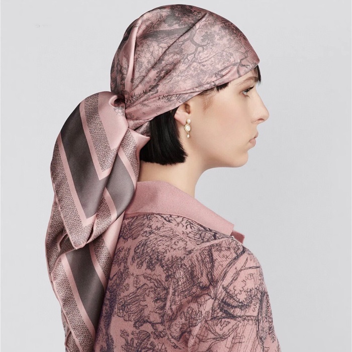 ディオールレディースピンクニットi844