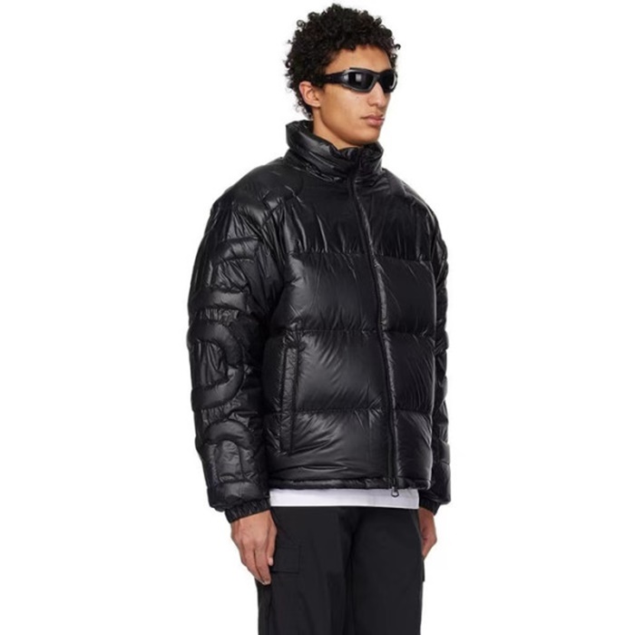 バーバリーメンズブラックダウンパディングu338