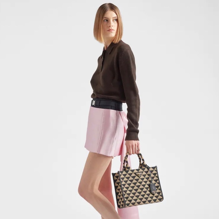 プラダレディースベージュトートバッグr789